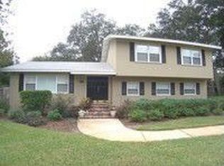 821 Forest Cir, Neptune Beach, FL 32266