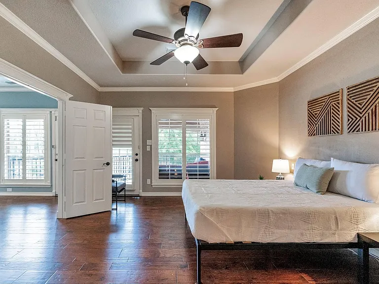 8311 Shoregrove Dr — Photo 14