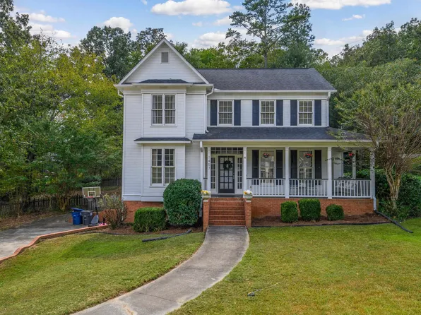 1457 Secretariat Dr, Helena, AL 35080