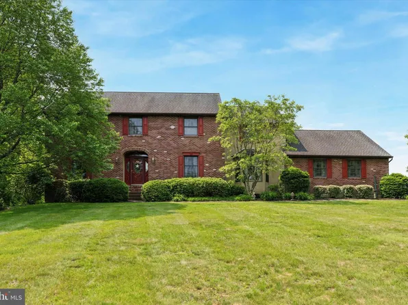 103 Freedom Valley Cir, Coatesville, PA 19320