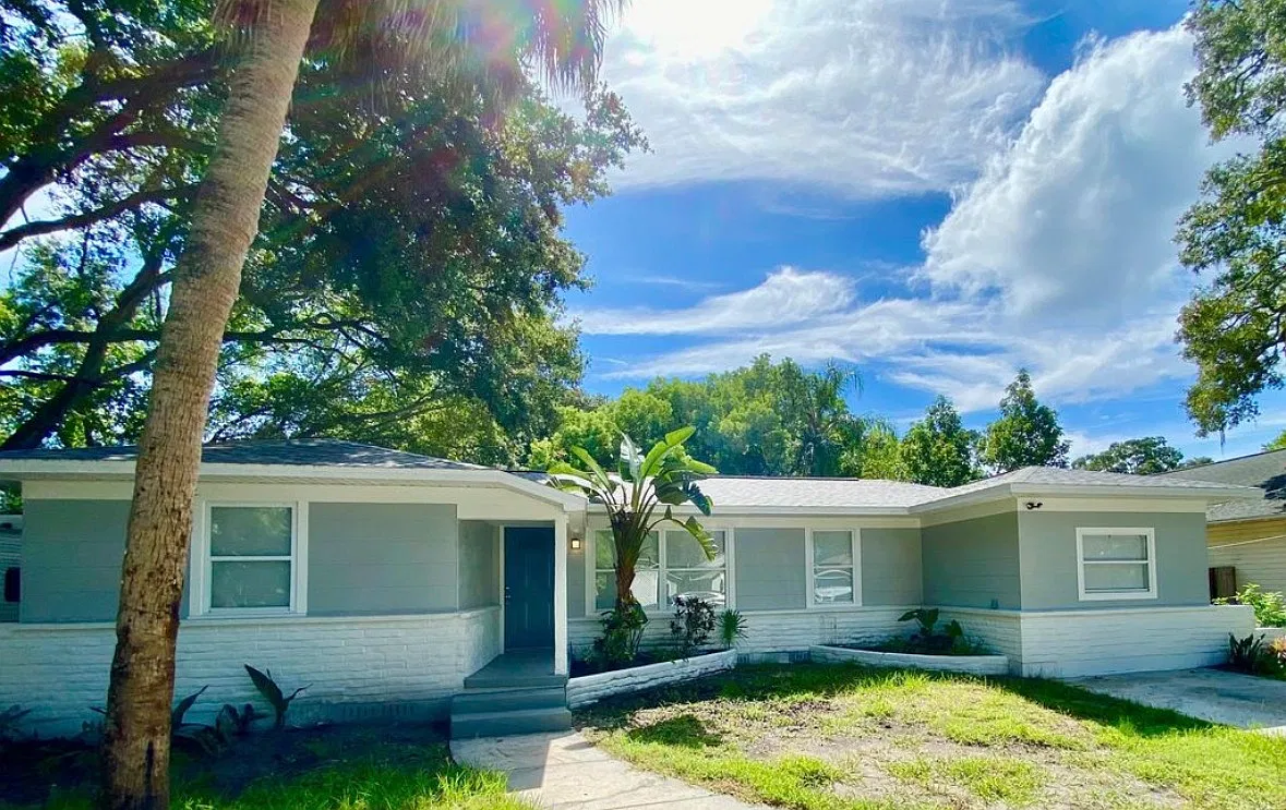 4 bed, 1800 sqft, $2,850 — Photo 1
