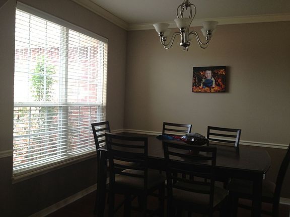 5th image of 3185 W Thornbrook St