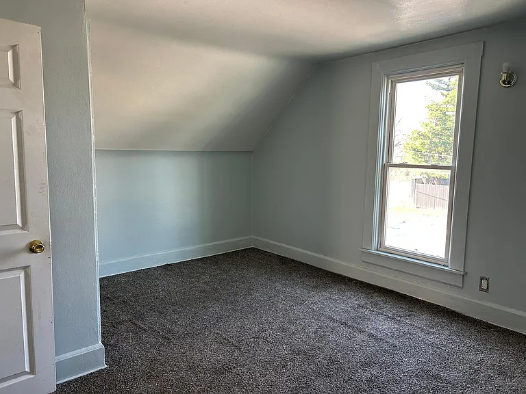 424 N Eddy St — Photo 14
