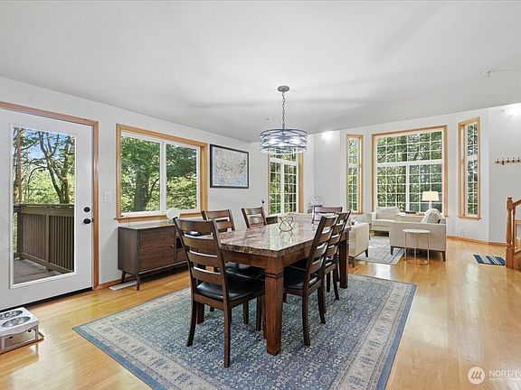 5th image of 6534 NE 198th Street