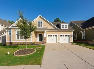 1042 Cameron Creek Pkwy, Tega Cay, SC 29708