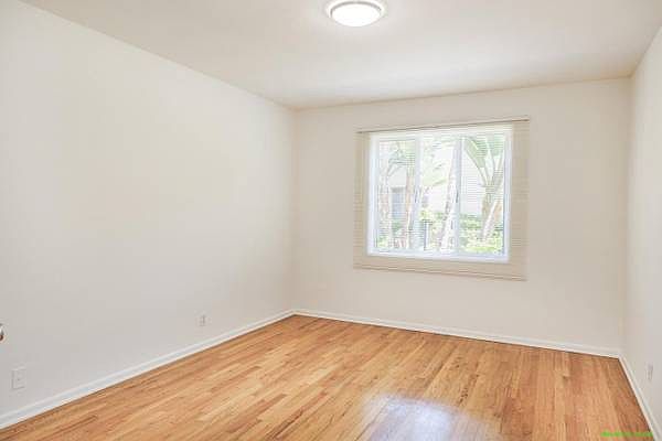 1st image of 427 San Vicente Blvd #421