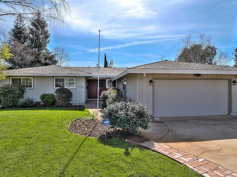 1st image of 9745 Golden Dr