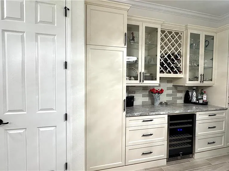 28004 Kerry Ct — Photo 9