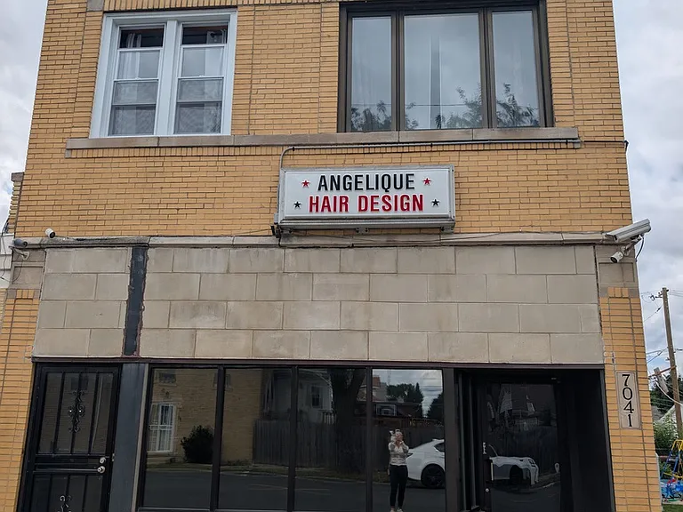 7041 W Addison St #2R — Photo 1