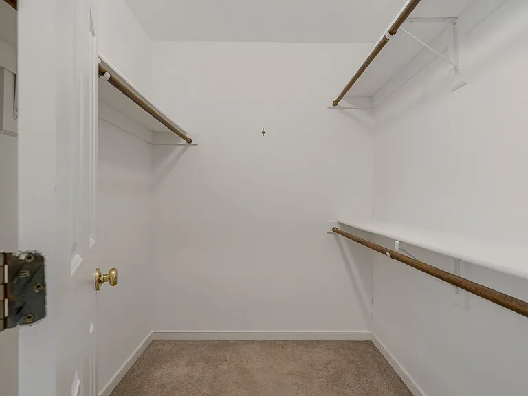1215 Delta Glen Ct — Photo 45