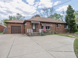 7027 Ridge Rd, Parma, OH 44129