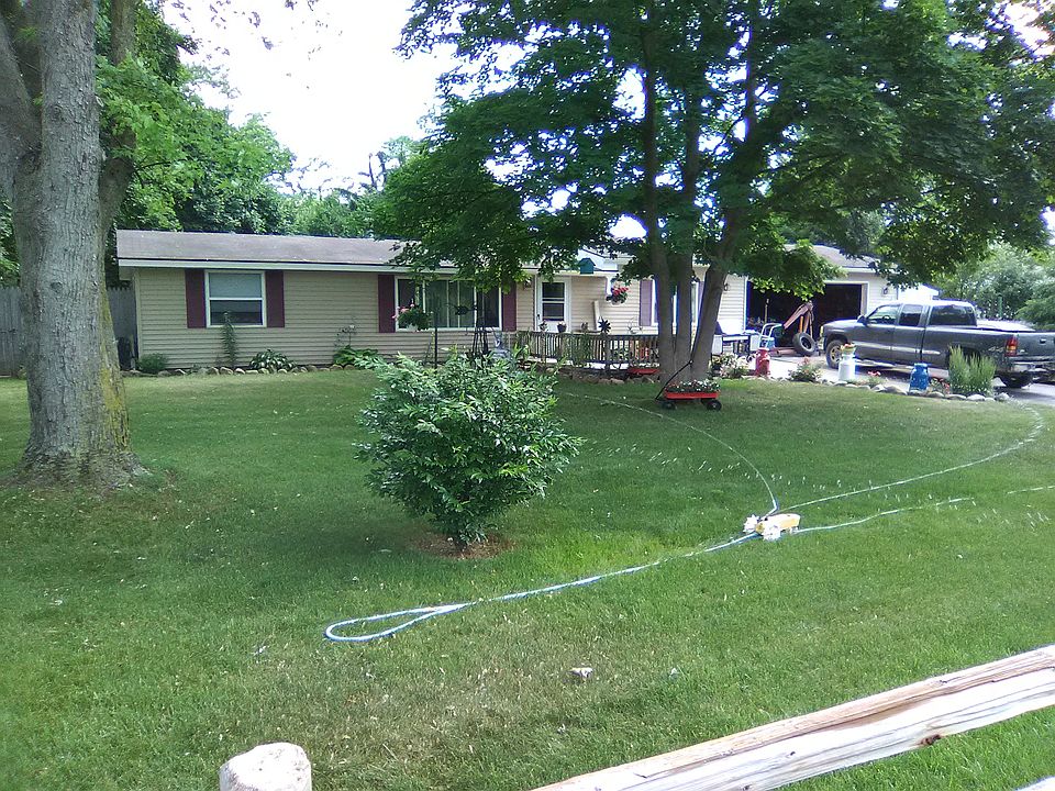 1st image of 9287 Villa Crest Dr