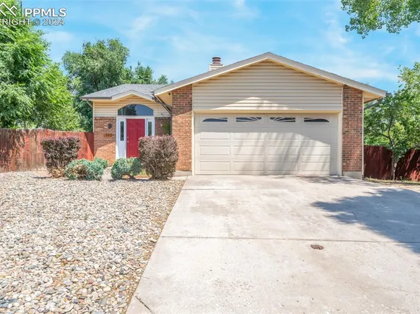165 Eastcrest Ct, Colorado Springs, CO 80916