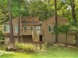 2266 Tapanzee Ln, Lawrenceville, GA 30044