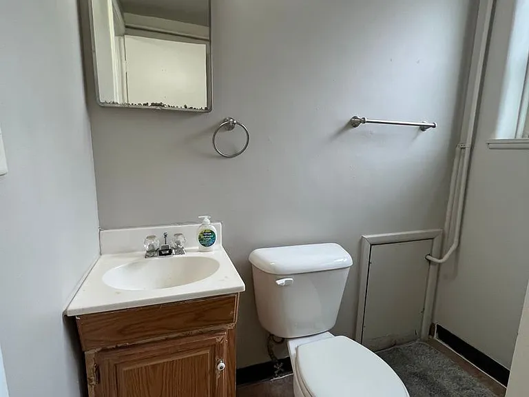 217 S Spring Ave — Photo 9