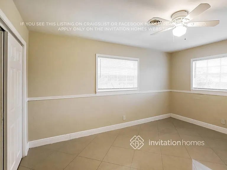1251 SW 9th Ave — Photo 13