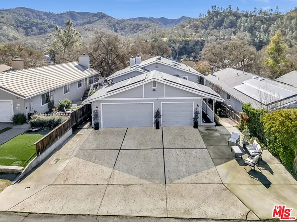 2700 Chaparral Ln, Paso Robles, CA 93446