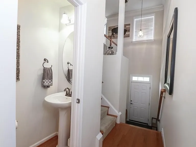 20933 Houseman Ter — Photo 3
