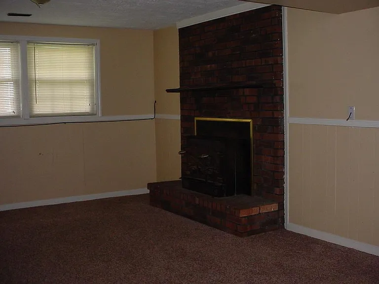 4514 Lunenburg Dr — Photo 19