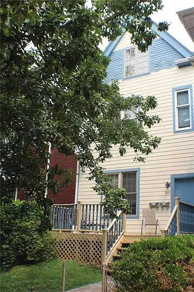 1 bed, $1,250 — Photo 2