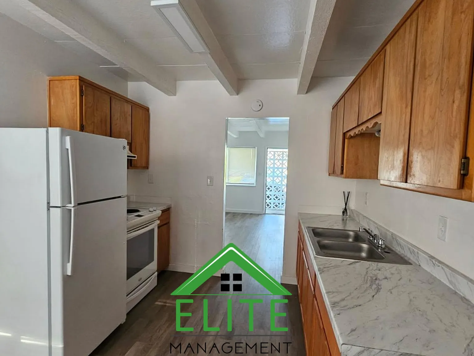 2 bed, 700 sqft, $1,350 — Photo 4