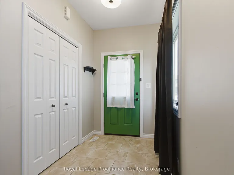 5 Cottonwood Dr — Photo 3