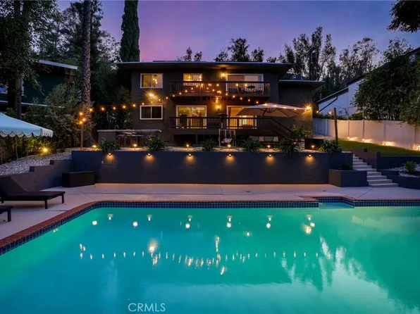 4828 Regalo Rd, Woodland Hills, CA 91364