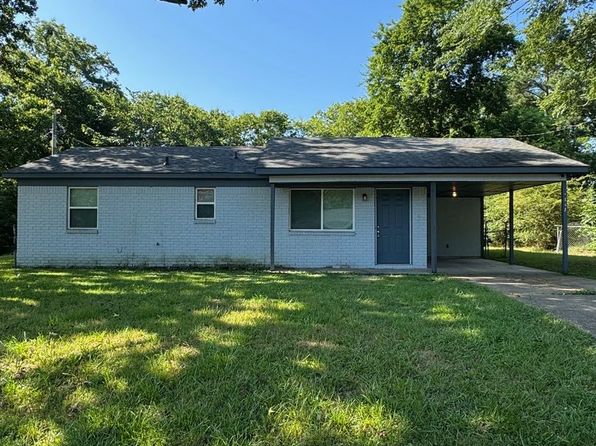 2857 Lakeland Dr