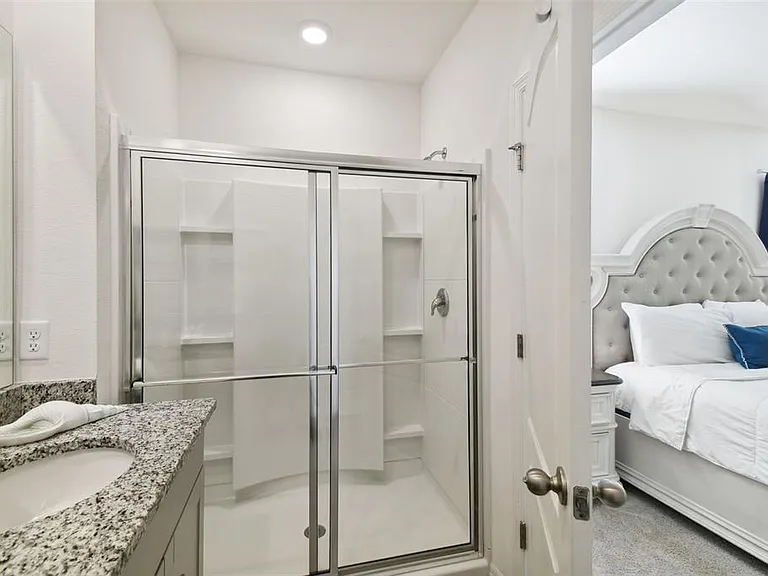 7704 Oakmoss Loop — Photo 20