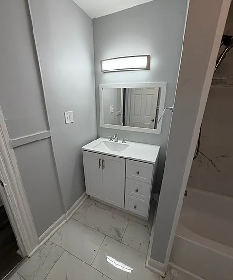 2109 E Federal St — Photo 14