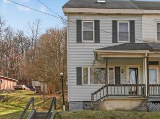 36 New Mines St, Branch Dale, PA 17923