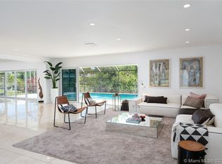 10561 SW 71st Ave, Pinecrest, FL 33156