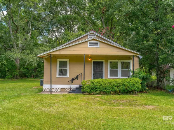 2730 S Thompson Dr, Mobile, AL 36606
