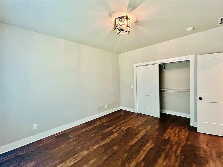 5785 Adrian Ln — Photo 6