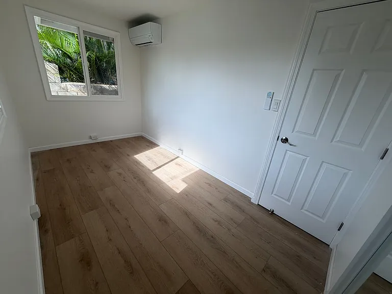 735 Isenberg St — Photo 10