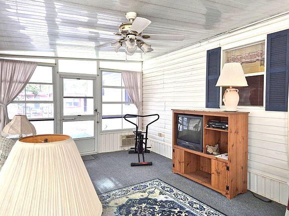 4th image of 5076 Hackamore Rd