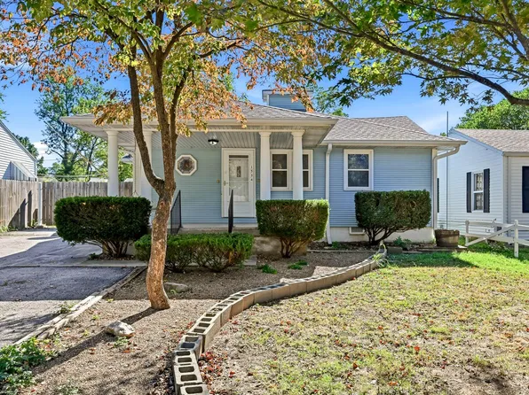 1534 E Livingston Street, Springfield, MO 65803