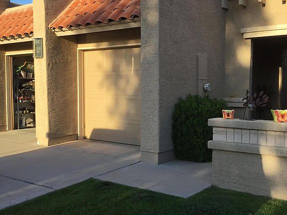 2nd image of 25239 S Saddletree Dr