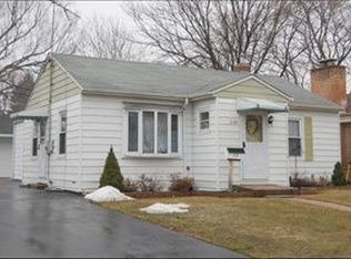 1147 Webster Ln, Des Plaines, IL