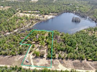 17924 Wood Haven Rd, Fountain, FL 32438