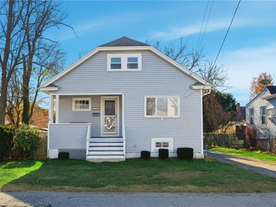 196 Harrison Ave, Warwick, RI, 02888