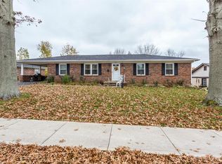 161 Woodmont Dr, Paris, KY 40361