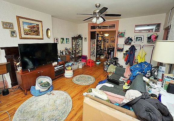 2nd image of 121 Avenue A APT 2