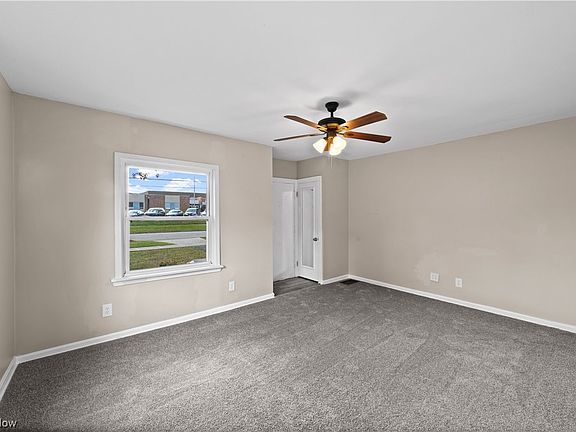 4th image of 2226 Grantwood Dr