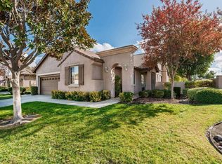 28571 Coolwater Ct, Menifee, CA 92584