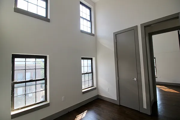 Rented by Hagstrom Management Inc | media 13