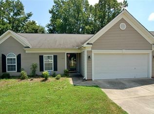 3336 Barnsdale Dr, Jamestown, NC 27282