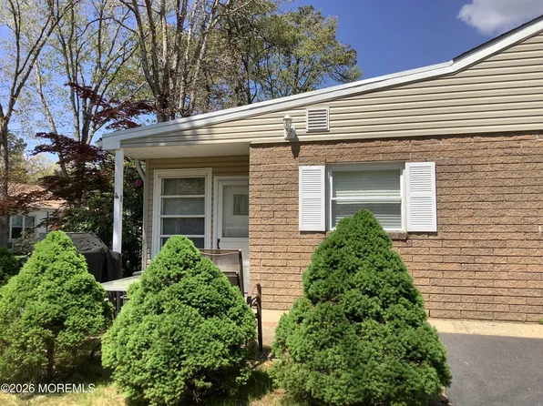 3 C Hemlock Street, Toms River, NJ 08757