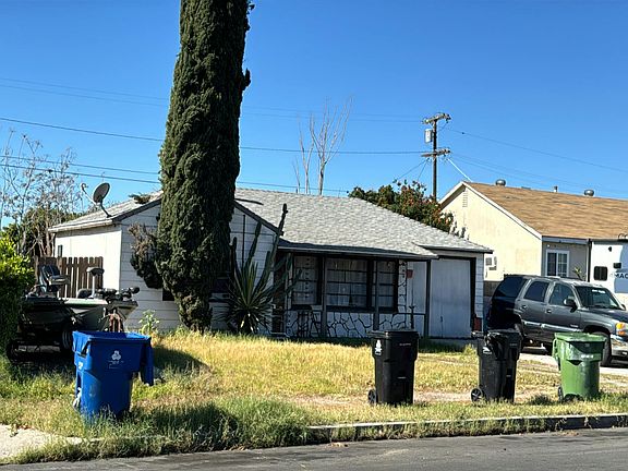3rd image of 10227 Amboy Ave