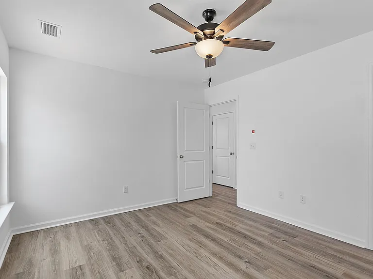 3663 Meadow Vista Ln — Photo 17